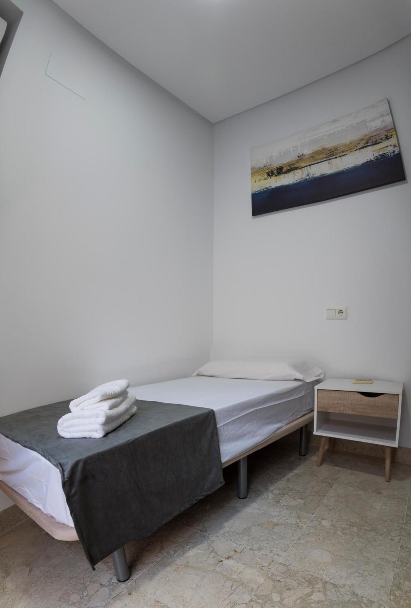Nightinsevilla Teodosio Free Parking エクステリア 写真