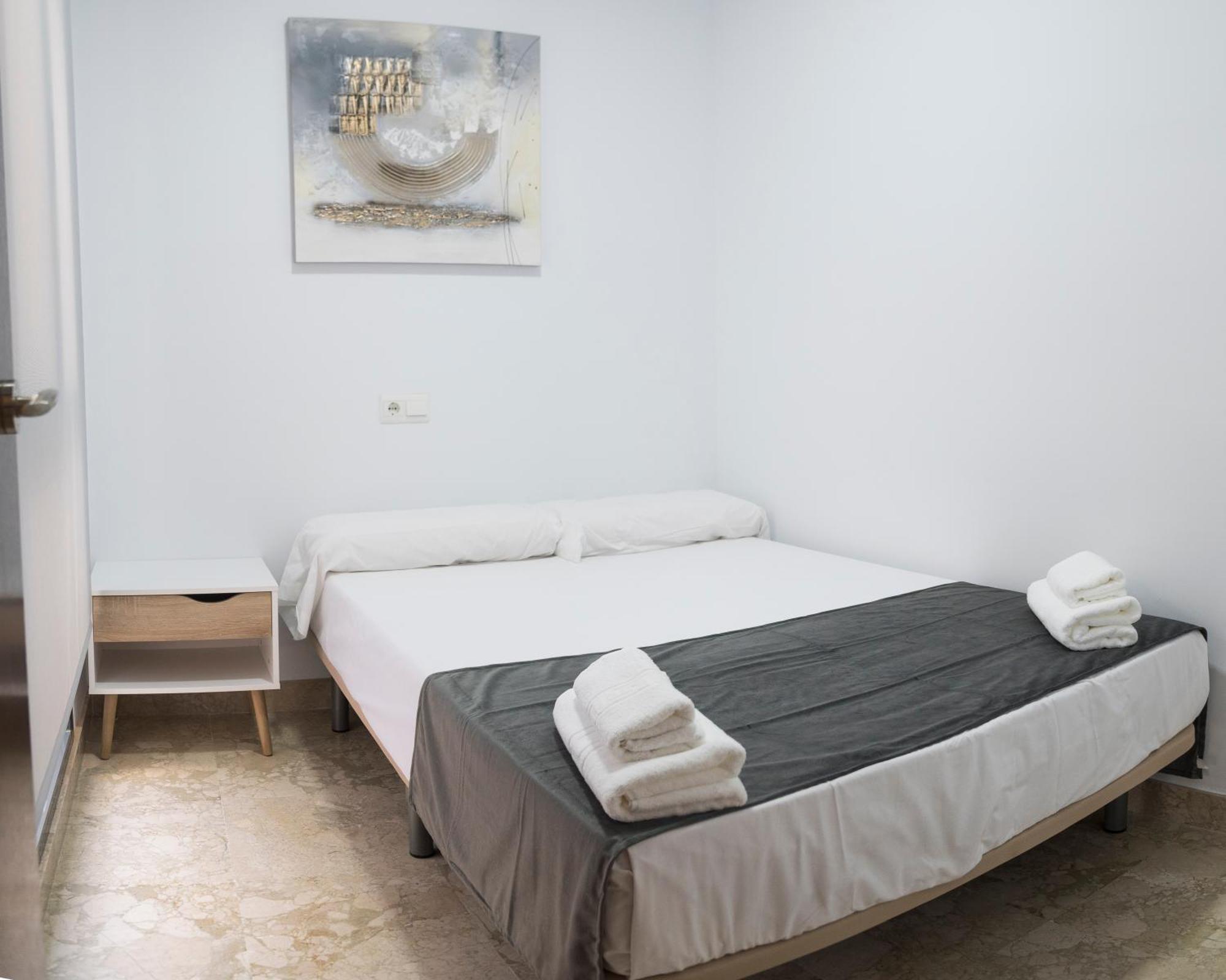 Nightinsevilla Teodosio Free Parking エクステリア 写真